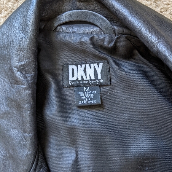 Dkny Black Leather Motorcycle Vest - Picture 4 of 14